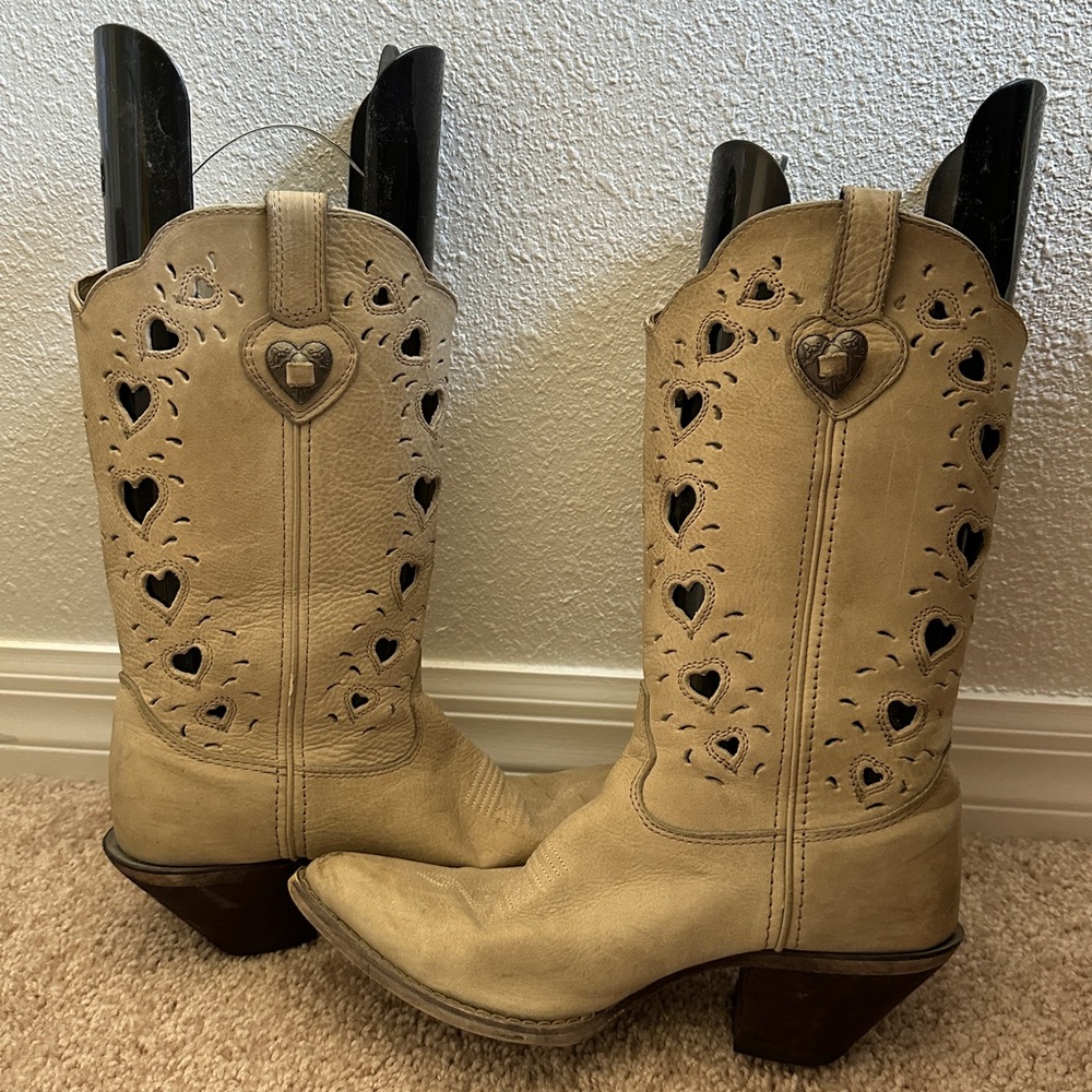 Durango Women’s Western Cowboy Boots Size 7M – Tan Heart Cutout – RD3421